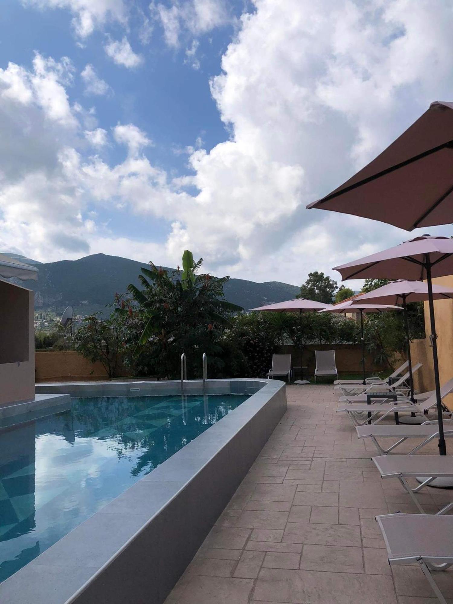 Apartment Pool View