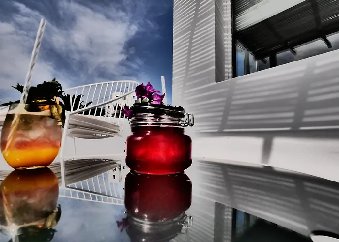 Ostraco Suites Mykonos Town