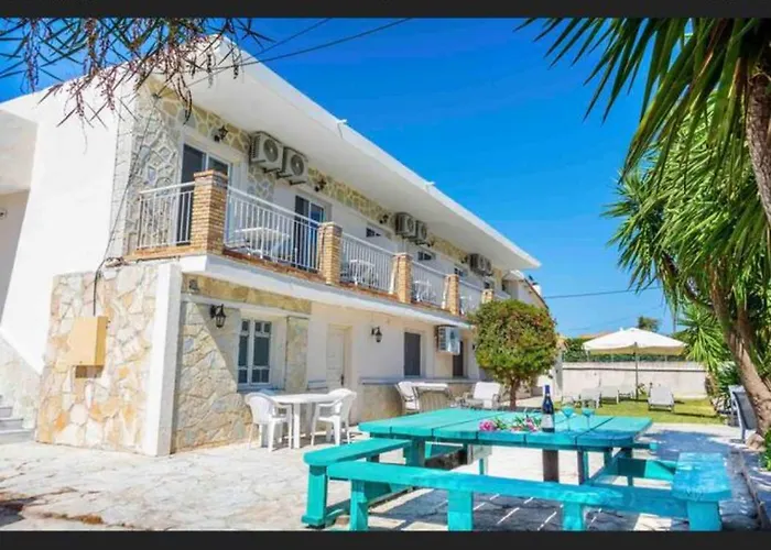 Vilagio In Studios Laganas
