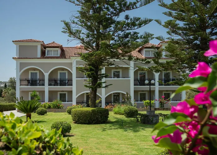 Sofia - Yiota Studios & Apartments Tsilivi 