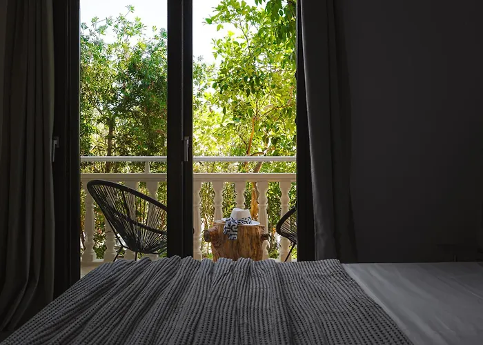 Abelia Boutique Rooms Τσιλιβί