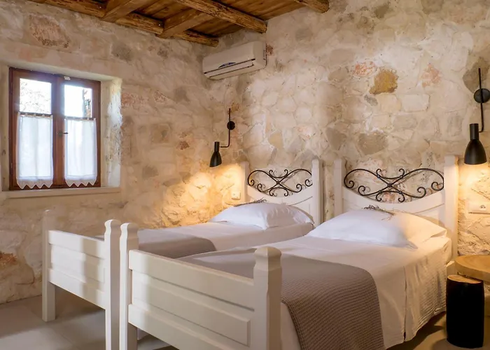 Paliokaliva Apartments And Villas Tsilivi 