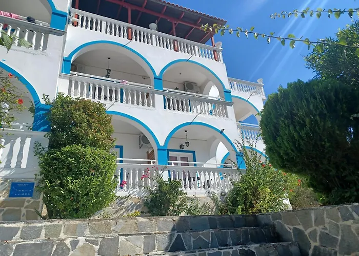 Tassos & Marios Apartments I Laganas