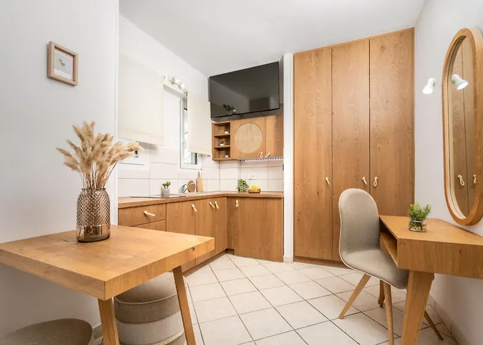 Spiros Family Apts Laganas