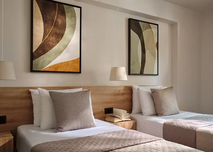 Tsilivi (Zakynthos) Hotels near  with parking