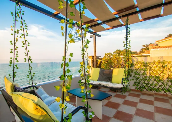 Agoulos Beach Hotel Argassi